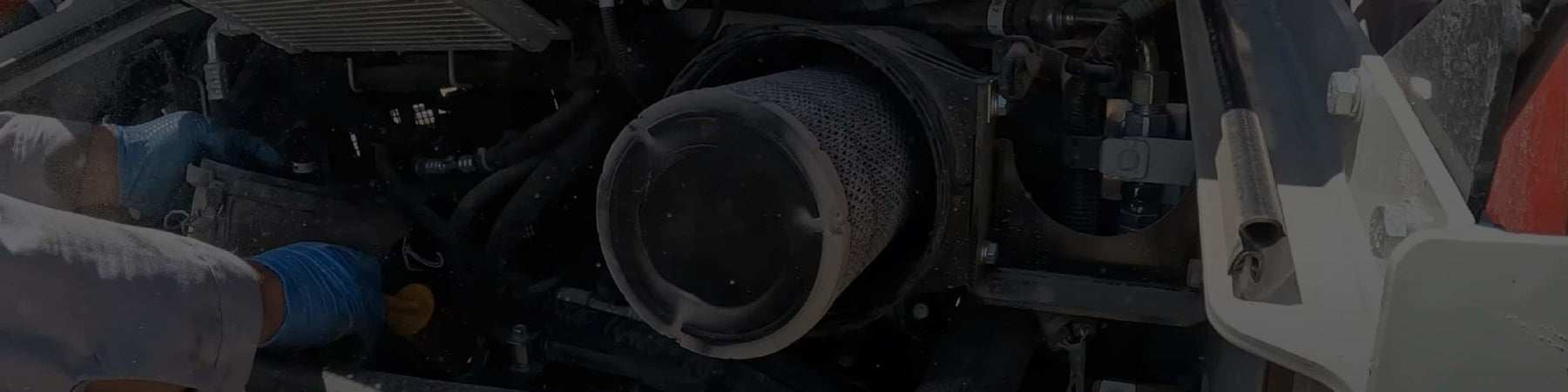 How Does an Engine Air Filter Work?﻿