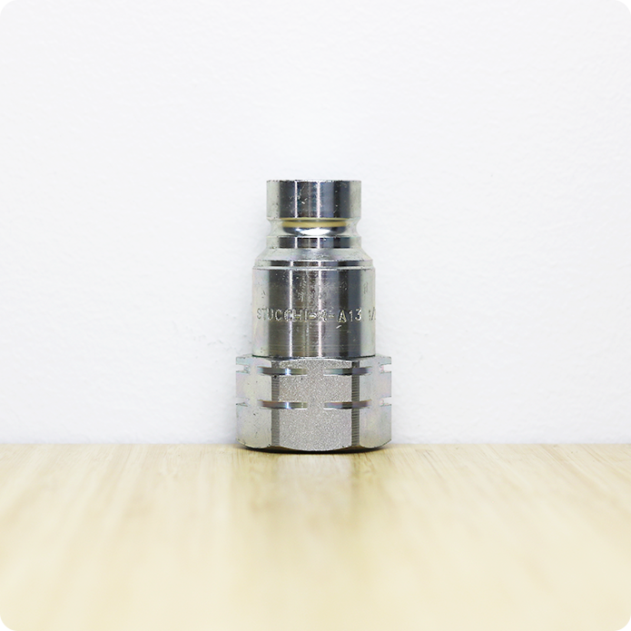 Takeuchi Male Coupler 1/2 Inch